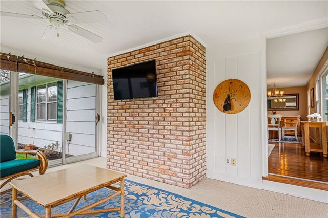 91 Skyview Lane, Penfield, NY 14625