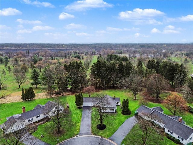 91 Skyview Lane, Penfield, NY 14625