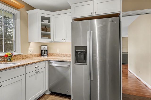 91 Skyview Lane, Penfield, NY 14625