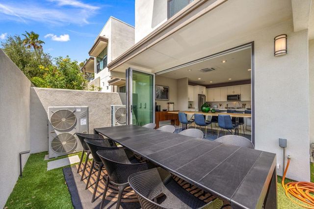 2700 Dancing Sands Drive, Palm Springs, CA 92262