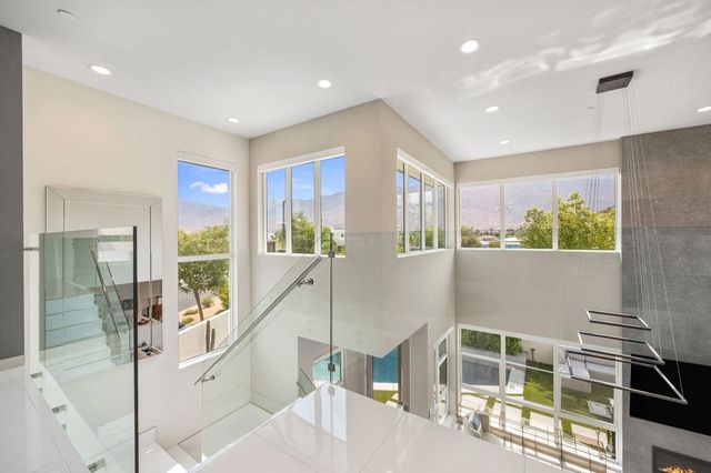 2700 Dancing Sands Drive, Palm Springs, CA 92262
