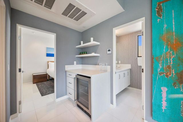 2700 Dancing Sands Drive, Palm Springs, CA 92262