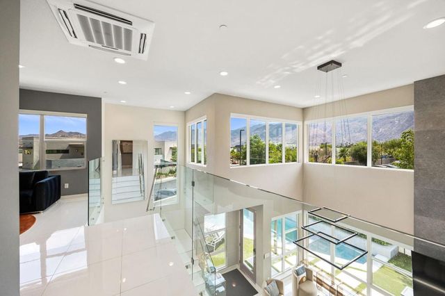2700 Dancing Sands Drive, Palm Springs, CA 92262