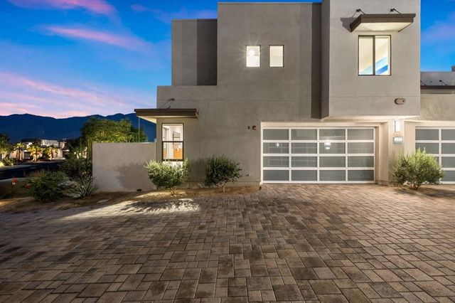 2700 Dancing Sands Drive, Palm Springs, CA 92262