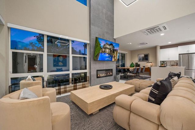 2700 Dancing Sands Drive, Palm Springs, CA 92262