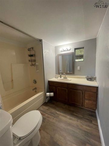 374 PAWNEE TRAIL, Henrietta, TX 76365