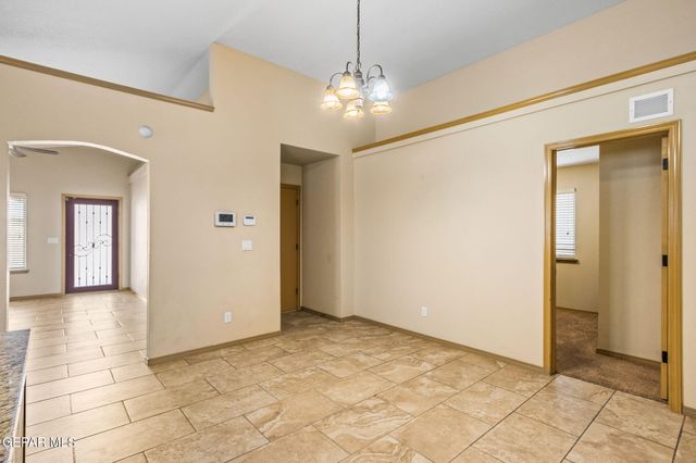 12756 Caroline May, El Paso, TX 79938