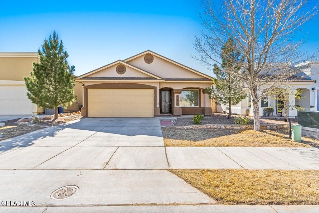 12756 Caroline May, El Paso, TX 79938