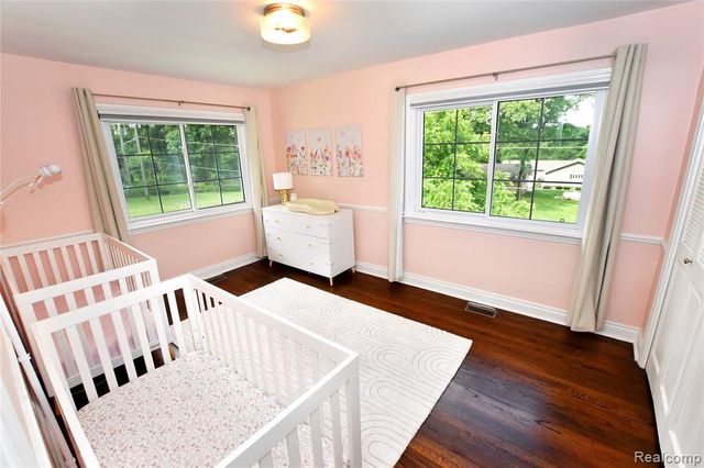 9497 Ellis Road, Clarkston, MI 48348