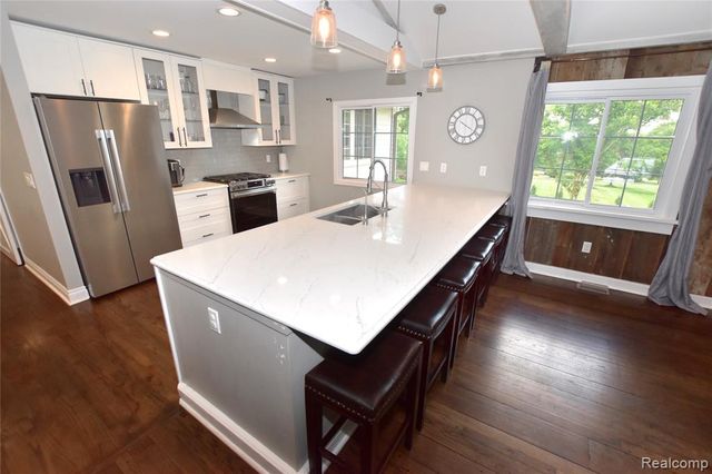9497 Ellis Road, Clarkston, MI 48348