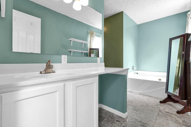 5683 Levi Kramer Boulevard, Canal Winchester, OH 43110