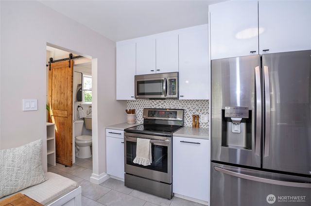 8026 S Bell Street, Tacoma, WA 98408