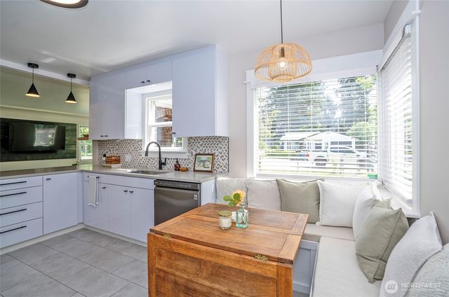 8026 S Bell Street, Tacoma, WA 98408