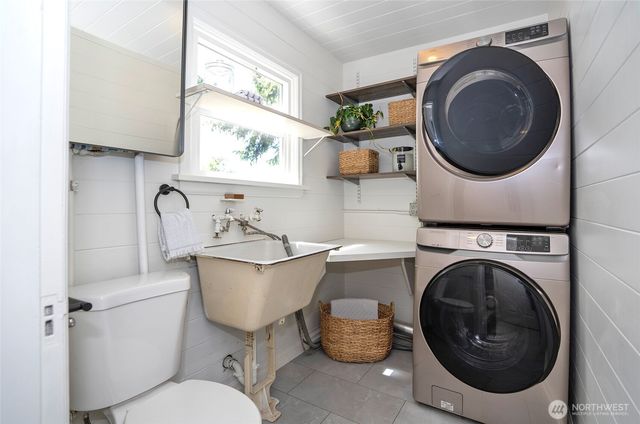 8026 S Bell Street, Tacoma, WA 98408