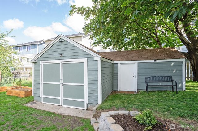 8026 S Bell Street, Tacoma, WA 98408