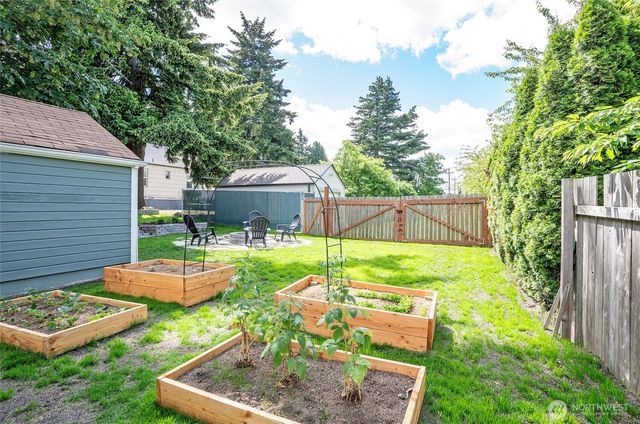 8026 S Bell Street, Tacoma, WA 98408