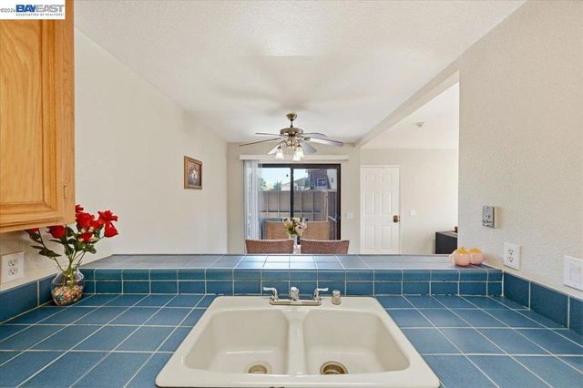 263 Famoso Plz, Union City, CA 94587