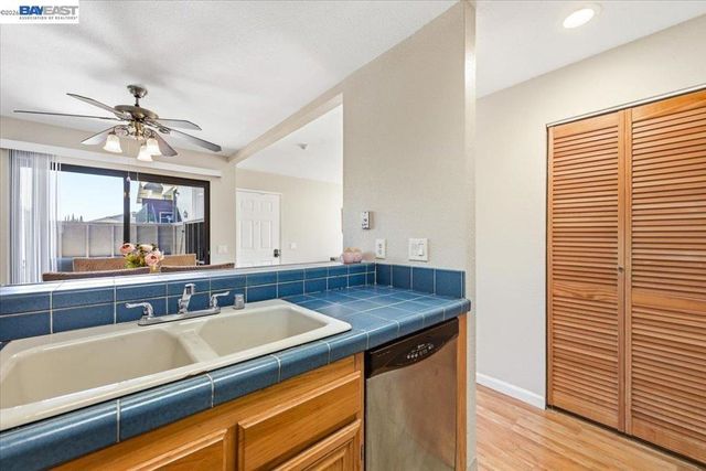 263 Famoso Plz, Union City, CA 94587