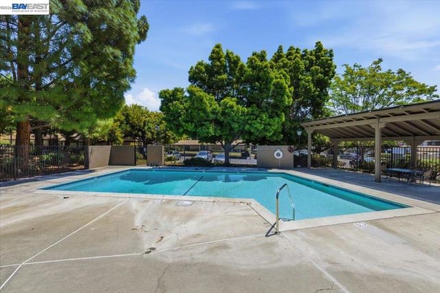 263 Famoso Plz, Union City, CA 94587