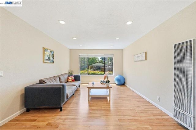 263 Famoso Plz, Union City, CA 94587
