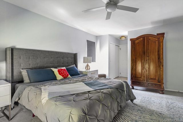 219 Burrs Lane, Dix Hills, NY 11746