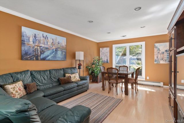 219 Burrs Lane, Dix Hills, NY 11746