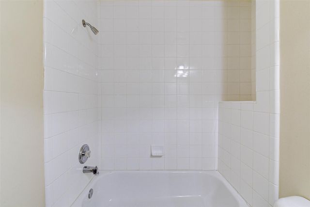 14407 Jessica Falls Circle, Houston, TX 77044