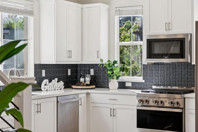 663 Alamo Court, Mountain View, CA 94043