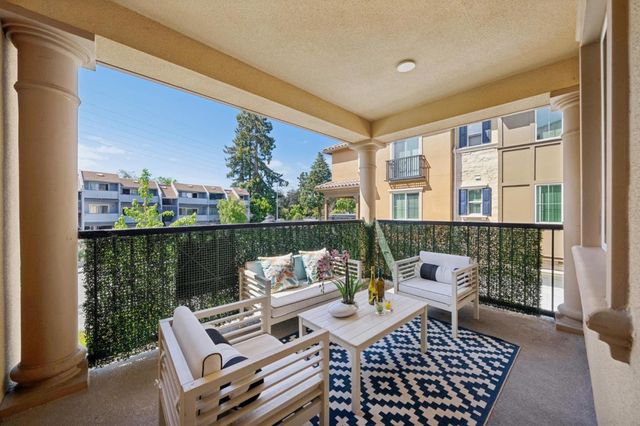 663 Alamo Court, Mountain View, CA 94043