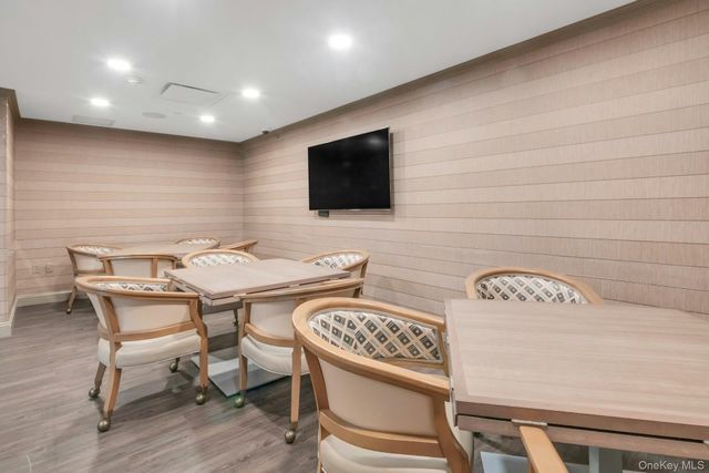 10 City Place 19C, White Plains, NY 10601