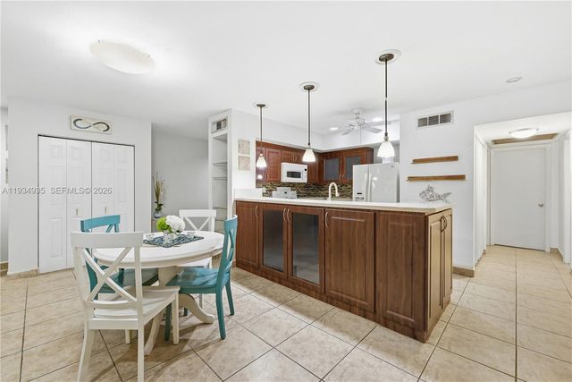 6358 Milk Wagon Ln, Miami Lakes, FL 33014