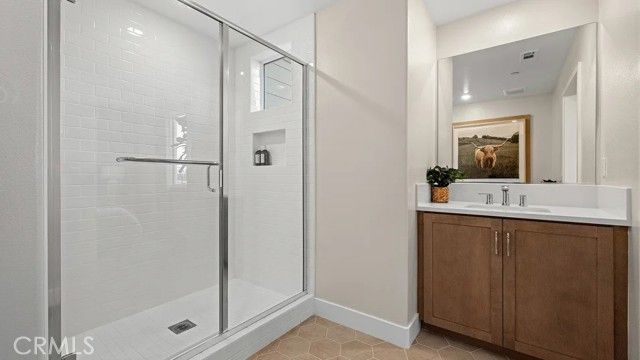 840 Sonia, Irvine, CA 92618