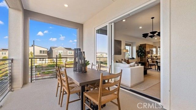 840 Sonia, Irvine, CA 92618