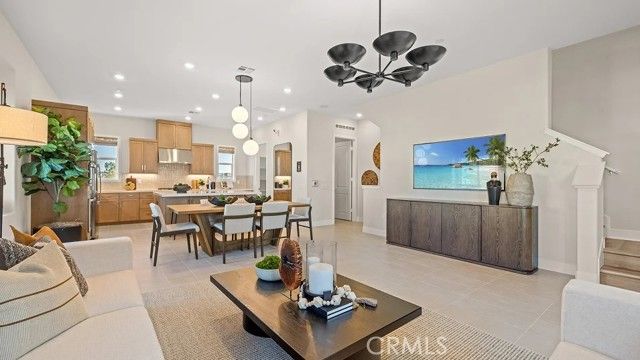 840 Sonia, Irvine, CA 92618