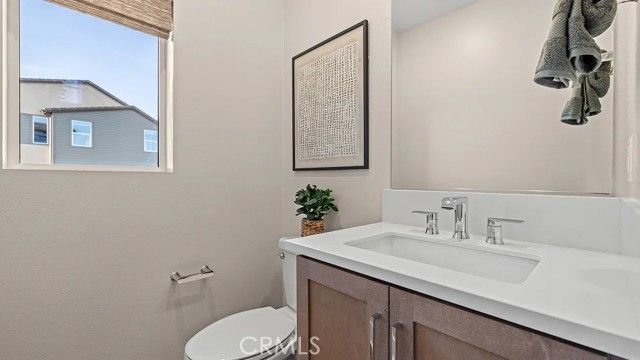 840 Sonia, Irvine, CA 92618