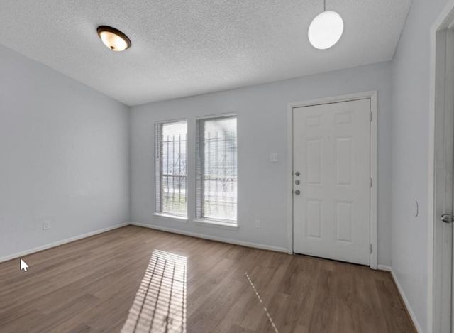 5759 Easthampton Drive B, Houston, TX 77039