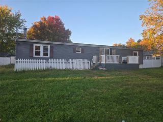 1810 W GORE Road, Erie, PA 16509