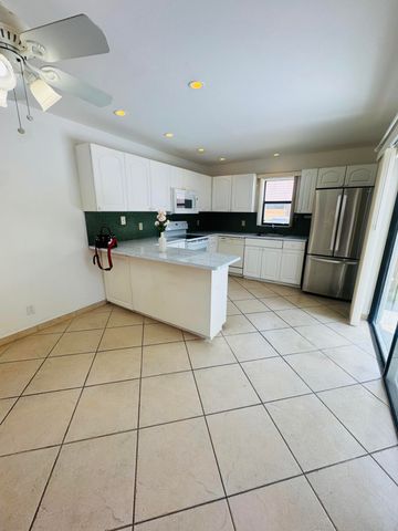 7582 Courtyard Run E 7582, Boca Raton, FL 33433