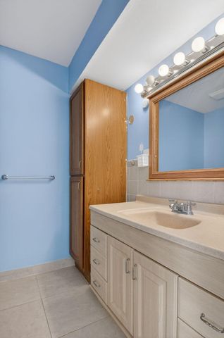 7582 Courtyard Run E 7582, Boca Raton, FL 33433