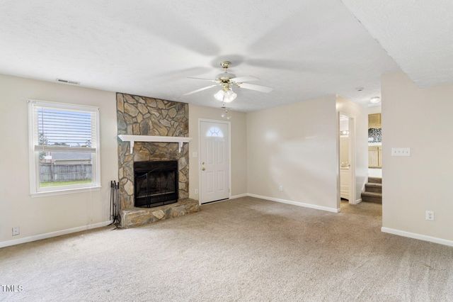 817 Issac Dock Drive, Fayetteville, NC 28314