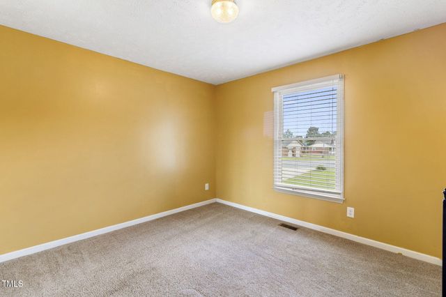 817 Issac Dock Drive, Fayetteville, NC 28314