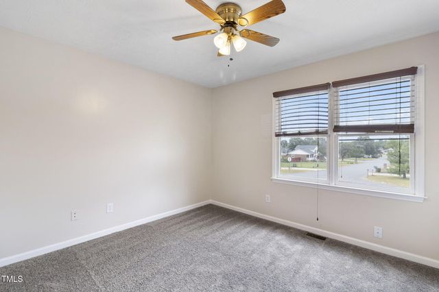 817 Issac Dock Drive, Fayetteville, NC 28314