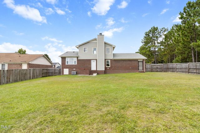 817 Issac Dock Drive, Fayetteville, NC 28314