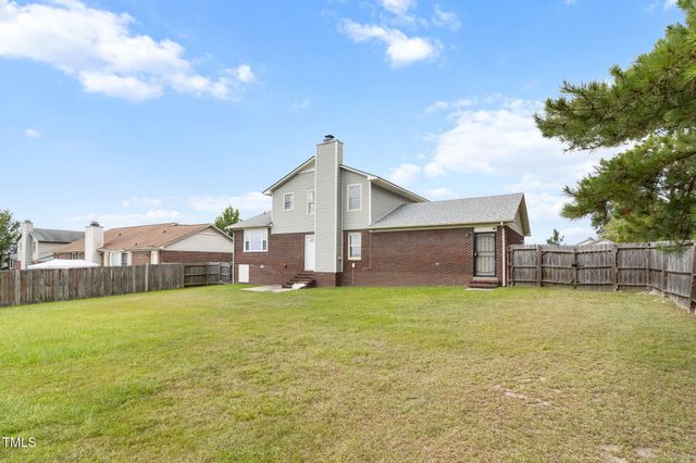 817 Issac Dock Drive, Fayetteville, NC 28314