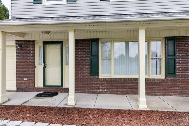 817 Issac Dock Drive, Fayetteville, NC 28314