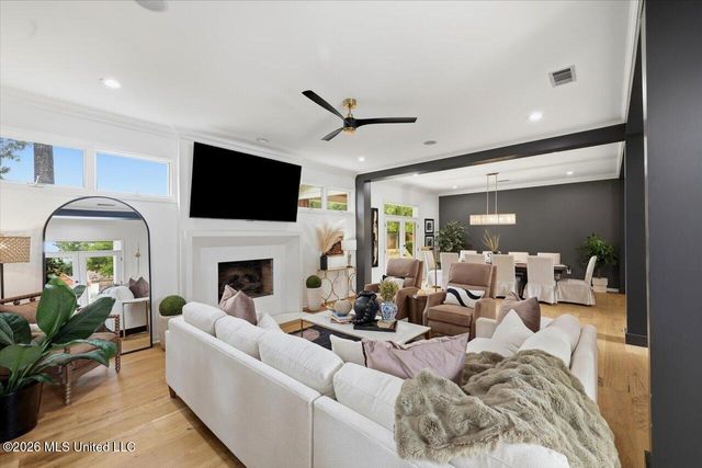 101 Saddle Creek Cove, Canton, MS 39046