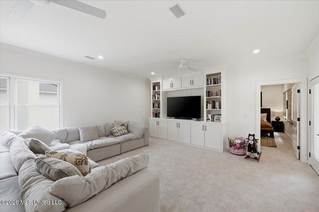 101 Saddle Creek Cove, Canton, MS 39046