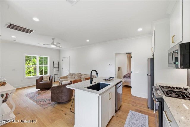 101 Saddle Creek Cove, Canton, MS 39046