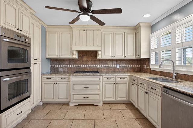 3 Berkshire Lane NE, Rome, GA 30161