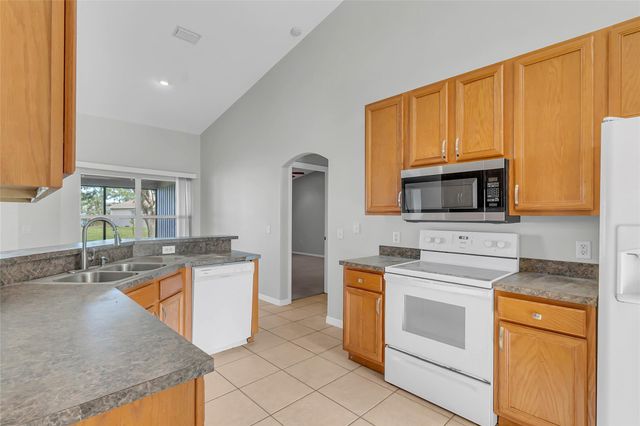 1461 Goyer Rd SE, Palm Bay, FL 32909